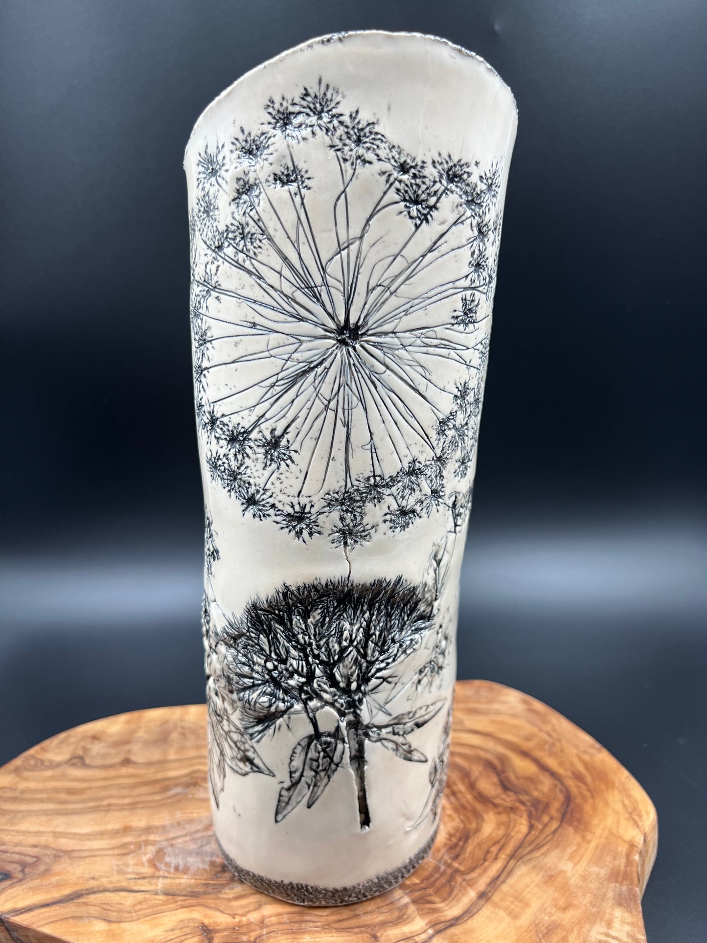Black floral / gingko vase, black rim