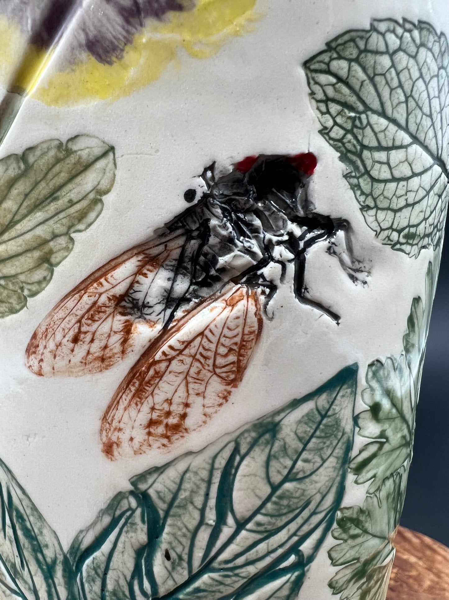Summer '24 Herb Vase with Cicada