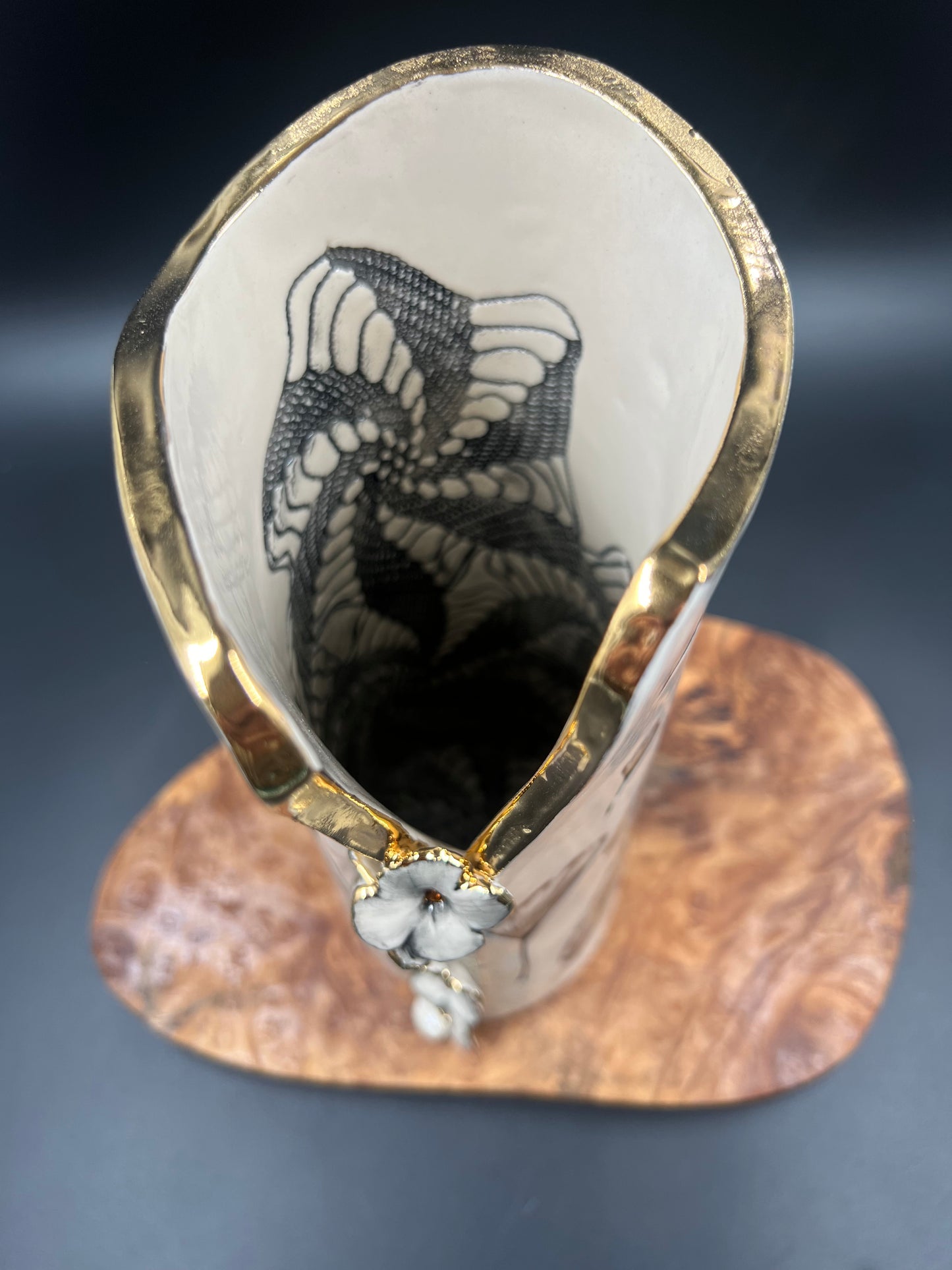 Gingko Leaf and Flower Vase, Black and Gold