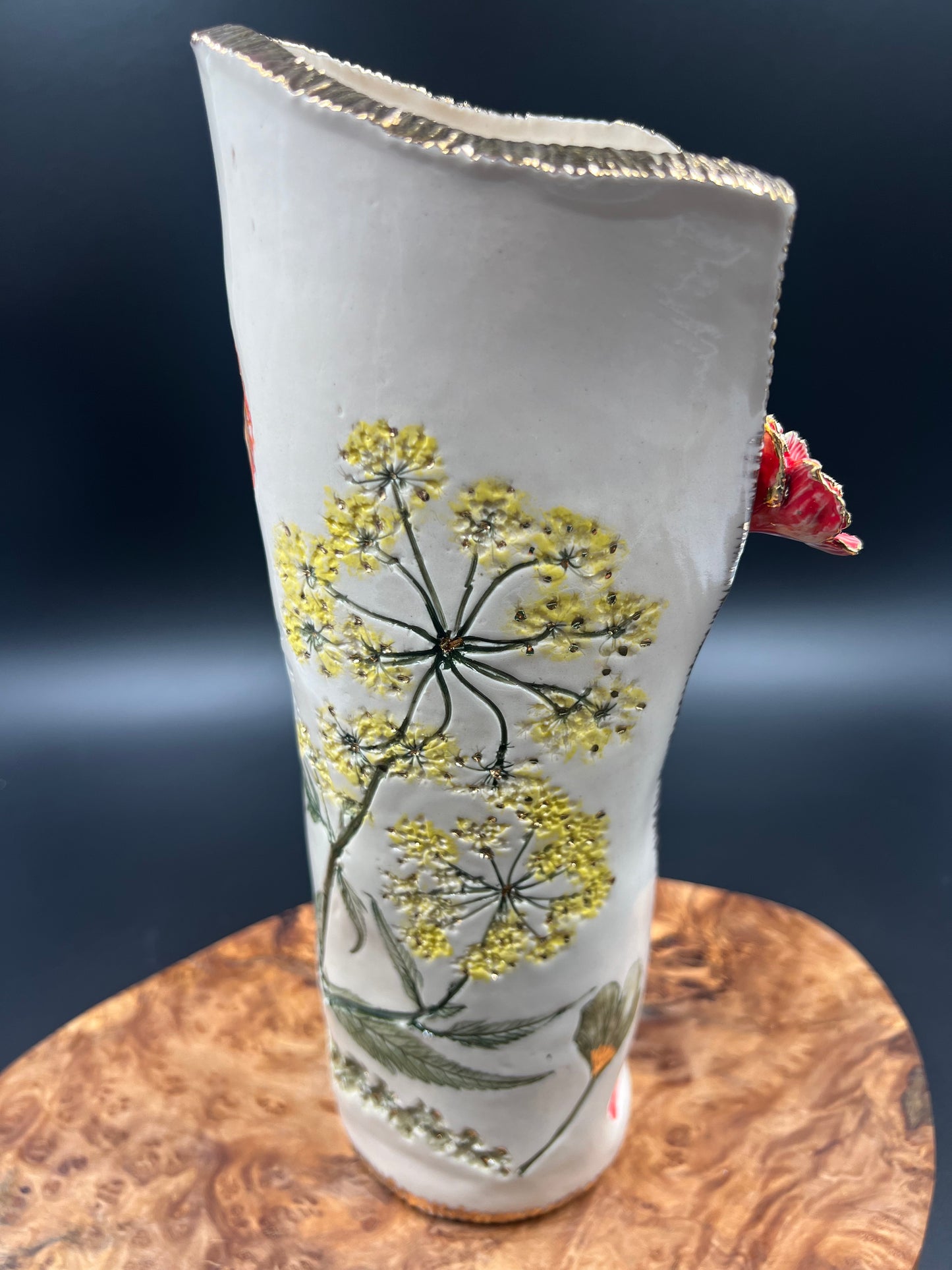 Wildflower Vase with Flower accent