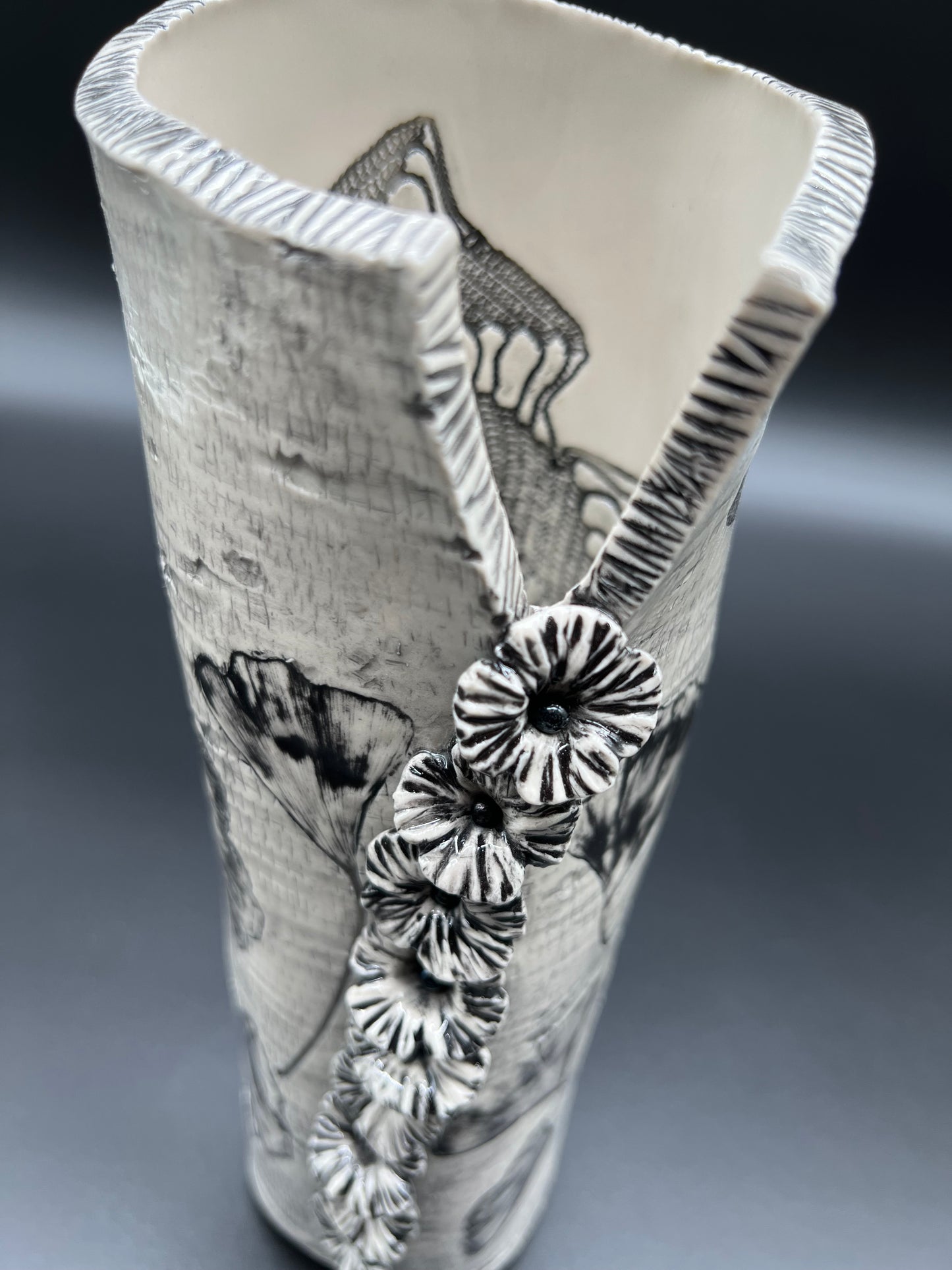 Birch wood and Ginkgo Black Wash Vase with Cascading Flowers