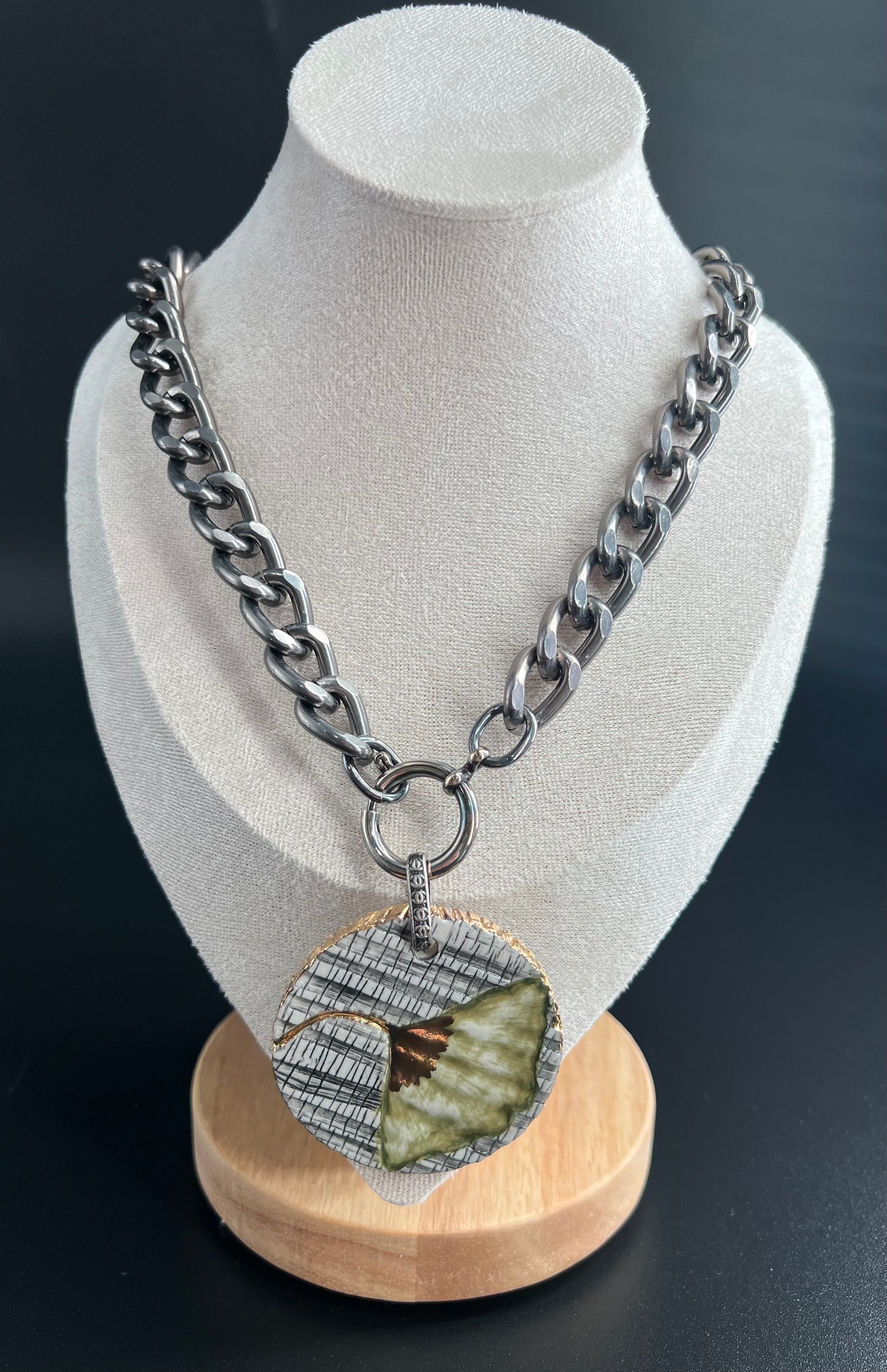 Oxidized Silver Chunky Link Ginkgo Necklace