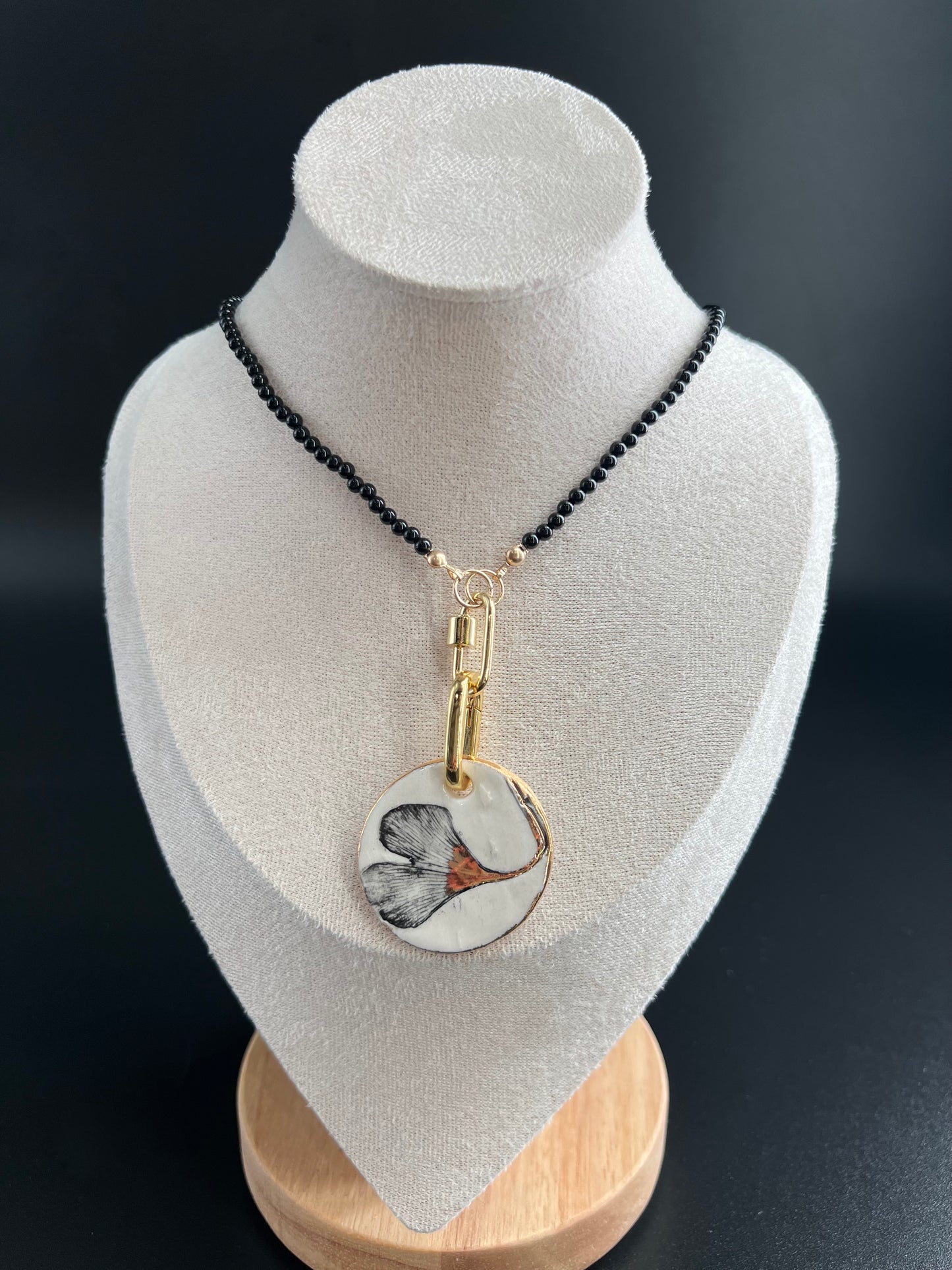 Ginkgo Gold and Black Onyx Bead Necklace