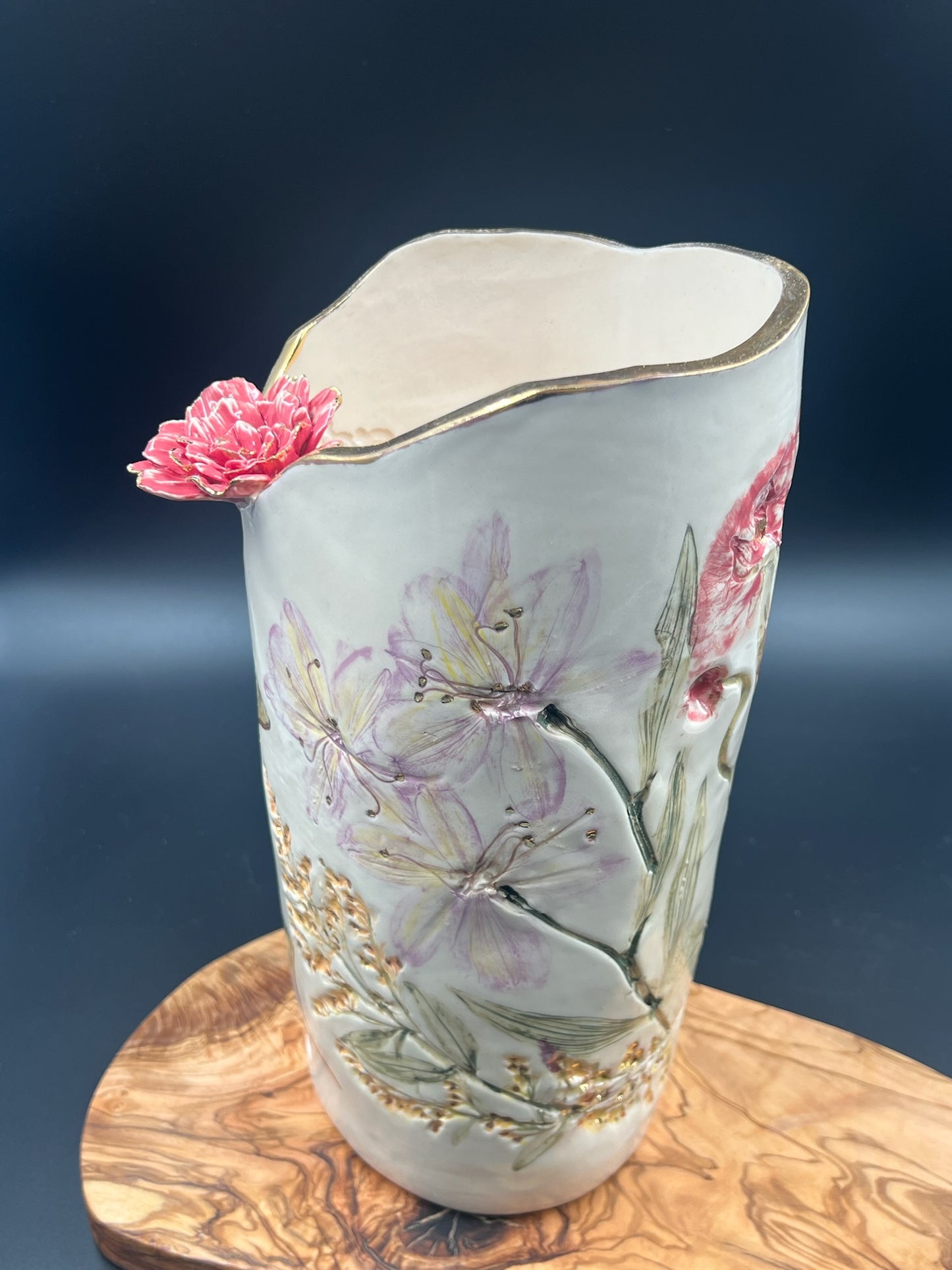 Color floral vase with flower at lip, tall