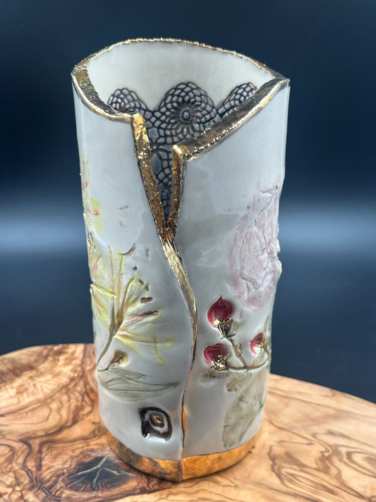 Color floral vase with sepia lace interior and rim